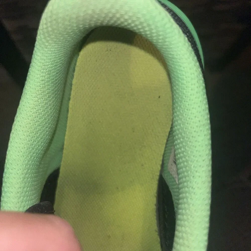 Size 7 (GS) - Nike KB Mentality Low Green